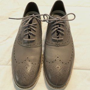COLE HAAN ZEROGRAND WINGTIP C25007 (IRONSTONE LEATHER-IVORY)